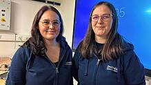 Ausbildungsbotschafterinnen Johanna Glatz (links) und Jenny Beilharz beim Besuch an den Georg-Müller-Schulen.