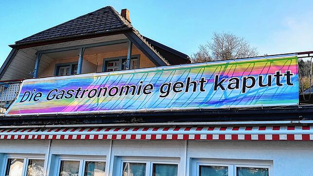 Die Situation der Gastronomie und der Beherbergungsbetriebe nicht nur in Todtmoos ist prekär. Auch auf das wichtige Ostergeschäft muss ...
