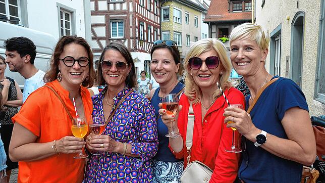 Bild : Rock- und Pop-Gruppe Five Senses rockt den Schlosshof in Markdorf – hier gibt es die schönsten Bilder