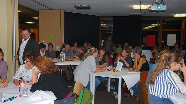 Beim Workshop zur Umwandlung der GMS Klettgau zur Realschule nahmen zahlreiche Bürger teil.