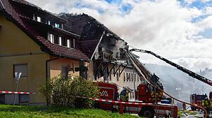Die außerordentlich hohe Bedeutung der Einsatzfähigkeit einer Feuerwehr wurde im April 2024 beim Brand eines Gebäudes in Rickenbach ...