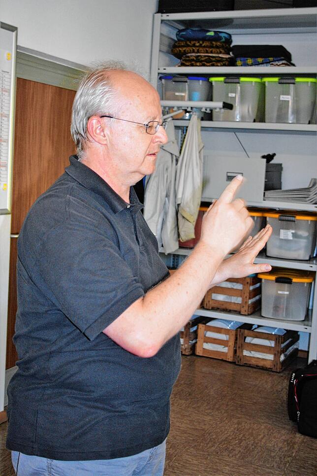 Der Dirigent des Harmonika-Orchesters Öflingen, Thomas Bürgin, freut sich nach der langen Corona-Zwangspause über die gemeinsame ...