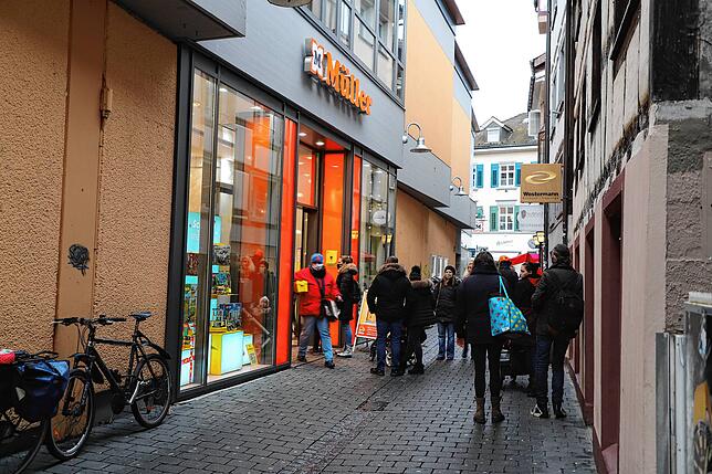 Bild 6: Stürmen jetzt alle die Läden? Rundgang durch Konstanz am Samstag vor dem bundesweiten Lockdown