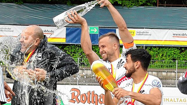 Hoffnung bis zuletzt: Der FC 08 Villingen, hier beim Finalsieg 2019 über den 1. FC Rielasingen-Arlen, hat nach wie vor die Chance auf ...