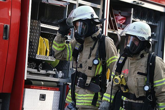 Bild 14: Weinhaus Schunk brennt aus &ndash; Bilder vom Brandort Teil 2