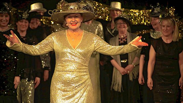 Bild : 125 Jahre Frauenkaffee: Glitzer, Glamour und unvergessliche Momente in Überlingen