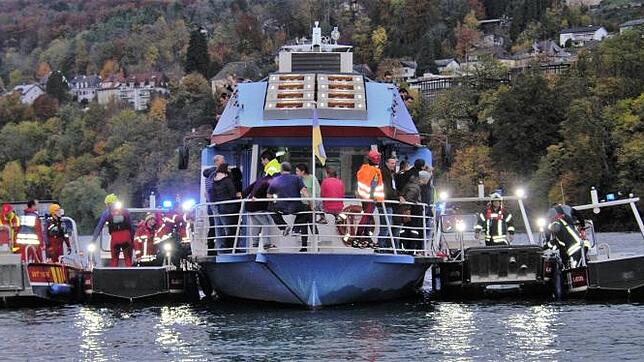 Das städtische Rheinschiff „Waldshut-Tiengen“ stand im Mittelpunkt einer aufwendigen Wasserrettungsübung der Feuerwehr Waldshut-Tiengen. ...