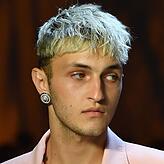 Auch Yolanda Hadids Sohn Anwar (19) ist im Model-Geschäft tätig.