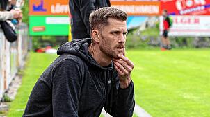 Sascha Rilli, Trainer des SV Deggenhausertal, freut sich über die gute Form seiner Mannschaft.