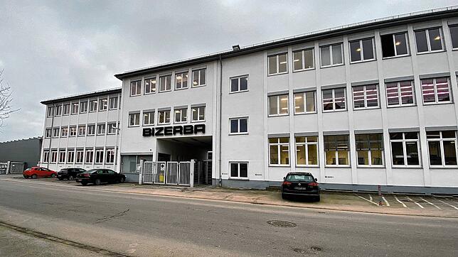 Der Waagenhersteller Bizerba, hier das Werk in der Jahnstraße in Meßkirch wurde Ende Juni 2022 mit einem Cyberangriff zum Erliegen gebracht.