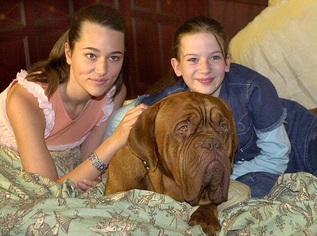Die Kinderschauspieler Alissa Jung (damals 16, links) und Nina Gummich (damals 10) beim Dreh zum Film "Körner & Köter".