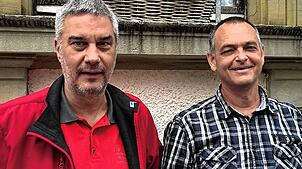 Oliver Böhme, IG Metall (links) und Udo Frank, Betriebsratsvorsitzender von Tenneco Blumberg befürchten weitere Nachteile der Beschäftigten.