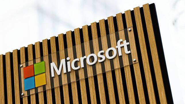 Das Logo von Microsoft beim Internetkongress Digital X im Kölner Media Park.