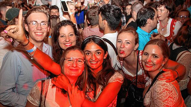 Bild : Bilder vom Festsamstag der Bohlinger Sichelhenke
