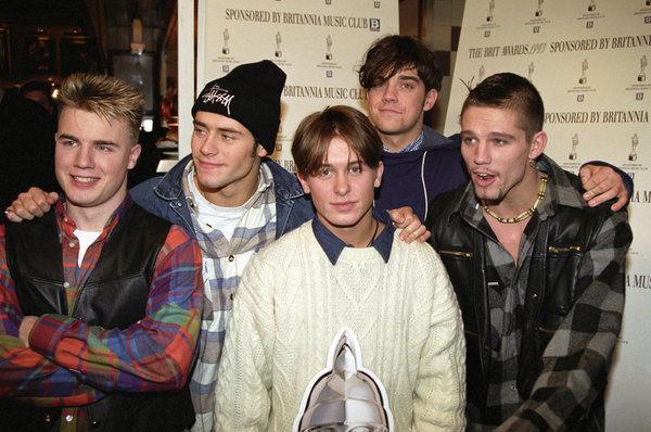 Die britische Boygroup Take That (von links: Gary Barlow, Howard Donald, Mark Owen, Robbie Williams und Jason Orange) gibt es bis heute ...