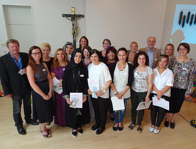 Freude über das zehnjährige Bestehen des Rucksack-Projekts der Caritas – bei Projektverantwortlichen, Kindergartenvertretern und ...