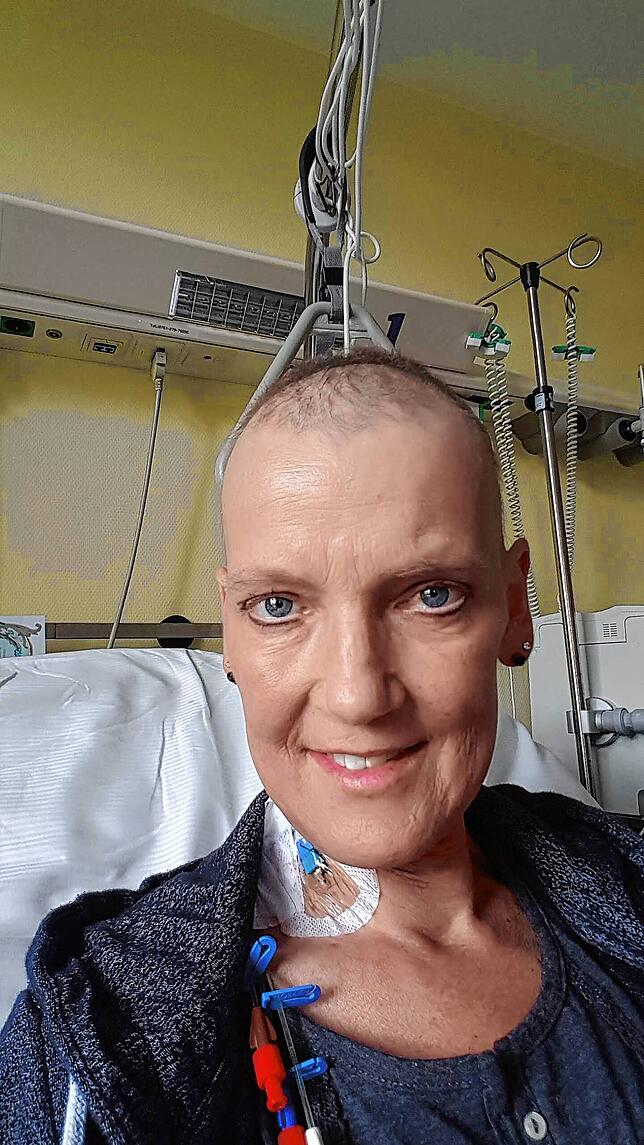 Drei Chemotherapie-Blöcke hat Bettina Sardu in Freiburg erlebt, bevor sie die Stammzellenspende erhalten konnte.