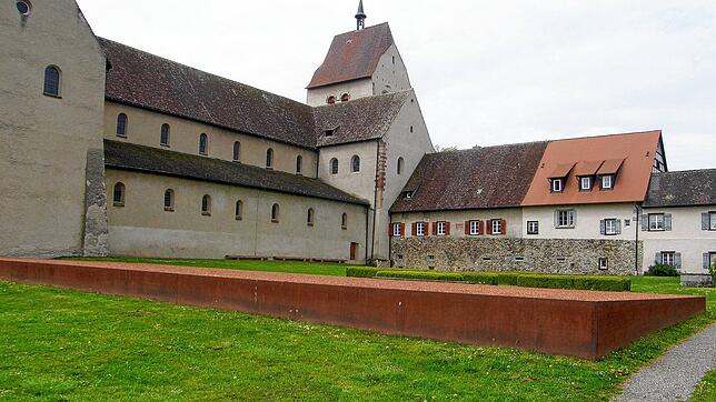 Beim Projekt Klostergarten soll zunächst der Bereich des früheren Kreuzgangs neu gestaltet werden &ndash; dort, wo es bereits eine ...