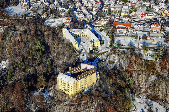 Heiligenberg im Schnee. Seit sechseinhalb Jahren ist Lehmann bereits hier im Rathaus tätig.