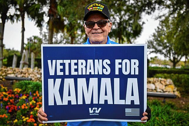 Ein bekennender Unterstützer von Kamala Harris in The Villages, Florida.