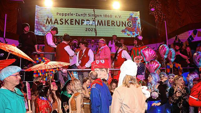 Bild : Die schönsten Bilder vom Zunftball der Poppele-Zunft Singen (Teil 1)