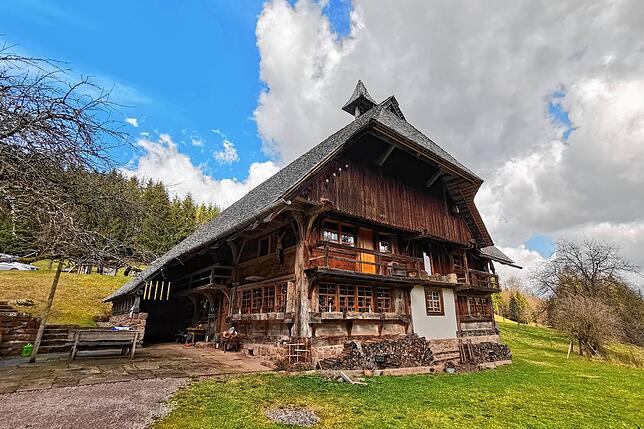 Der Schwarzwaldhof im Röthenloch &ndash; ein Hof mit 350-jähriger Geschichte. Seine jetzigen Bewohner nenen ihn ihr Paradies.