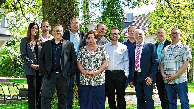 Die Kandidatinnen und Kandidaten der Unabhängigen Wählergemeinschaft Gailingen (UWG) für die Kommunalwahl am 9. Juni. Bild: Ilona Schönle