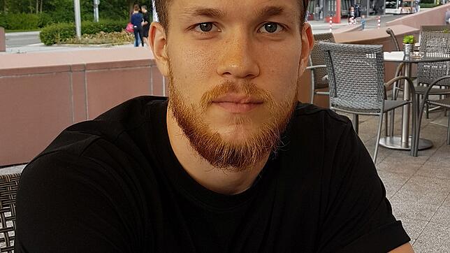 Leon Friederici kommt von Schalke 04 zu den Panthers Schwenningen. Bild: Rohde