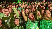 Beste Stimmung herrscht beim Tennenbronner Metalacker. An zwei Abenden sorgen 13 regionale und internationale Heavy-Metal-Bands für ...