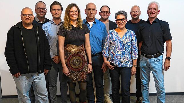 Die anwesende Vorstandschaft (v.l.): Matthias Jakob, Christian Reith, Michael Kratt, Franziska Furtwängler, Bernd Bucher, Andreas Flöß, ...