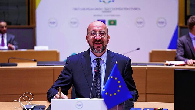 Charles Michel, Präsident des Europäischen Rates, leitet ein Rundtischgespräch des EU-Golf-Kooperationsrates im Gebäude des Europäischen ...