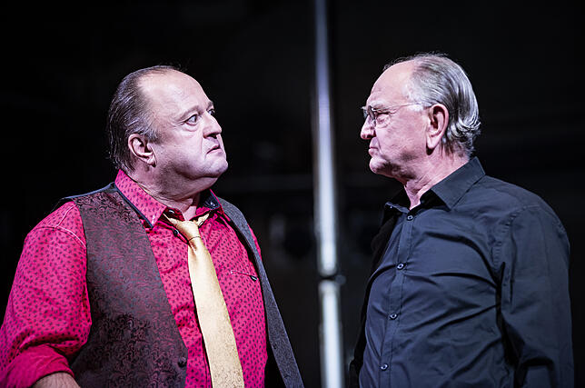 Odo Jergitsch und Peter Cieslinski in &bdquo;Ngunza &ndash; Der Prophet&ldquo;.