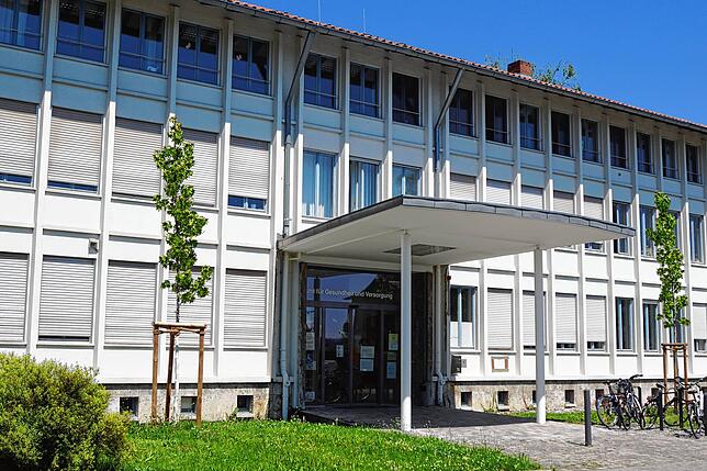 Das Amt für Gesundheit und Versorgung befindet sich seit dem Jahr 2005 in der Scheffelstraße 15 in Radolfzell.