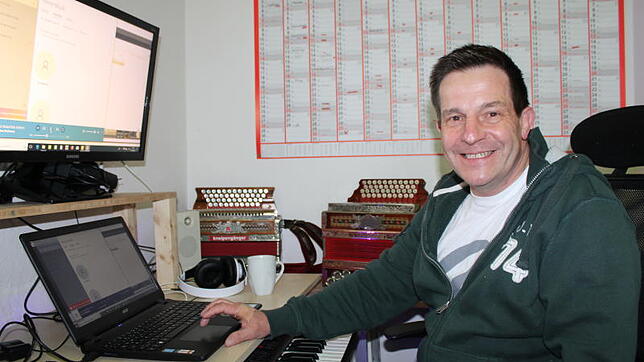 Schwarzwaldrebell Achim Meder in seinem Tonstudio in Wellendingen.