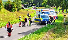 Schwerer Unfall beim Riderman: Zwischen Bad Dürrheim und Biesingen stürzen zahlreiche Fahrer. Ein Großaufgebot an Rettern kümmert sich ...