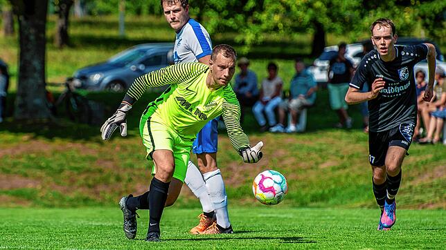 Bild : SV Waldhaus schafft den Ausgleich zum 1:1 beim FC Geißlingen &ndash; und wir haben Bilder!