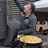 Grillen ist für Andreas Reinl mehr als nur ein Hobby. Der 56-Jährige ist gelernter Metzger und weiß, wie die ganze Familie Spaß am ...