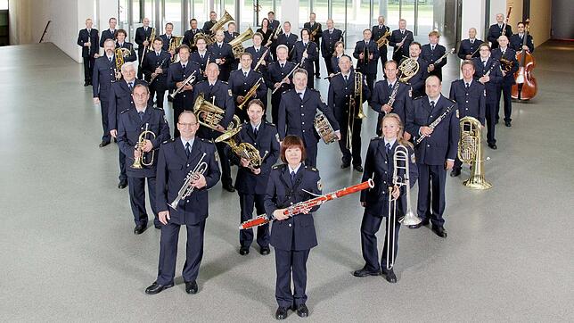Sie sind der gute Ton der Polizei: Die Musikerinnen und Musiker des Bundespolizeiorchesters München geben am Samstag, 15. September, in ...