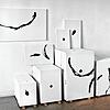 Ohne Signatur und ohne Bezahlung  zu haben &ndash; Kunst  von Tim Beeby.  Bilder: Tim Beeby, Opi