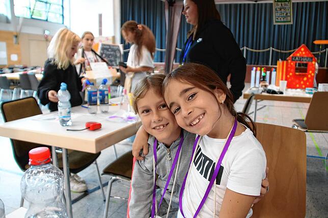 Bild 21: Kinder übernehmen Stadthalle in Tiengen – Einblicke in Fez City