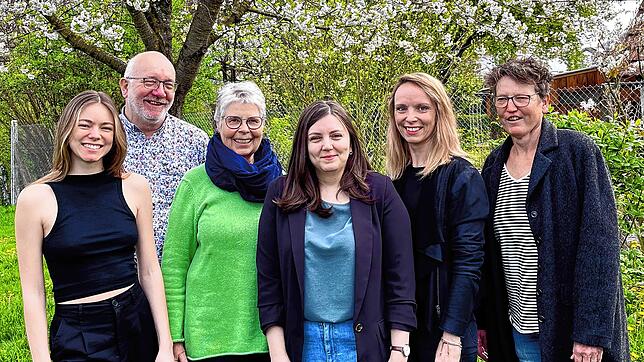 Sie Sechs Kandidaten der SPD Klettgau (von links): Lea Netzhammer, Roland Indlekofer, Susanne Göbelbecker, Miriam Indlekofer, Katharina ...