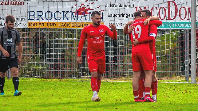 Bild : SV Jestetten gewinnt Kellerduell beim FC Hochrhein – und wir haben Bilder!