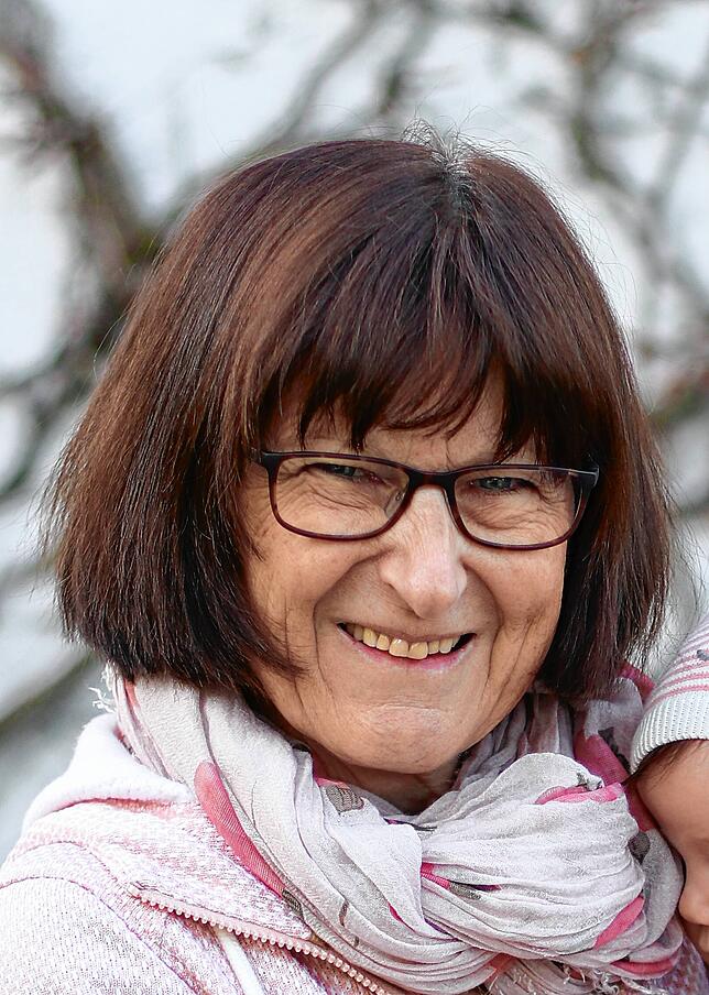 Dagmar Hoehne ist Kinder- und Jugendpsychiaterin in Friedrichshafen, zweifache Mutter und vierfache Oma. Sie weiß, dass die Situation ...