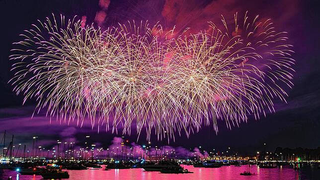 Bild : Wow! So atemberaubend schön ist das Feuerwerk 2025 beim Konstanzer Seenachtfest - Die schönsten Bilder!