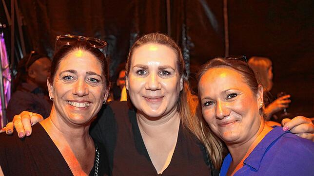 Bild : Nicht nur der Wein ist gut, sondern auch die Stimmung! Bilder der Besucher beim Weinfest