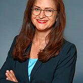 Gabriela Schenk ist 57 Jahre alt und die neue Leiterin der Beratungsstelle &bdquo;Frauen helfen Frauen&ldquo; in der Scheffelstraße 54.