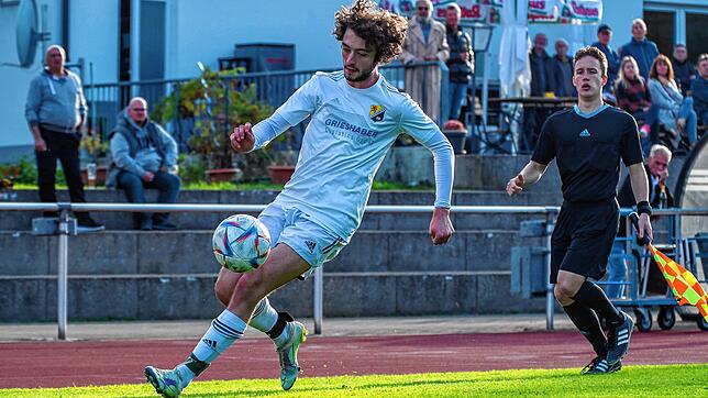 Klare Sache: Der eingewechselte Laufenburger Luca Malzacher &ndash; hier ein Archivbild &ndash; erzielte das Tor zum 6:2-Endstand.