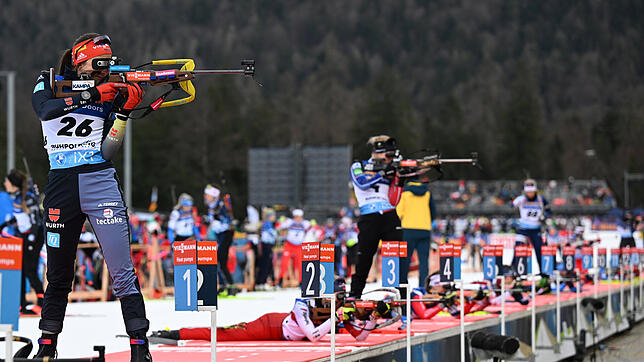 Biathlon Weltcup Ruhpolding12.01.2023, Bayern, Ruhpolding: Biathlon: Weltcup, Einzel 15 km, Damen: Vanessa Voigt aus Deutschland beim ...