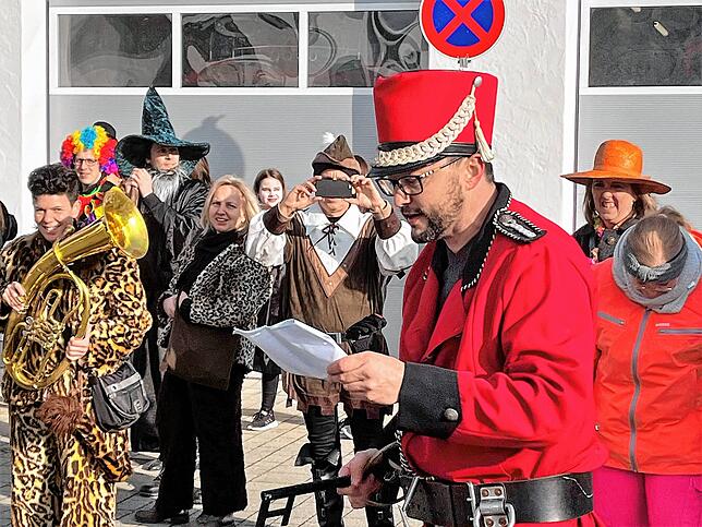 Bild 8: Bilder von der Machtübernahme in Liggersdorf
