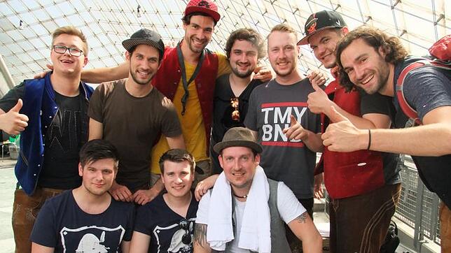 Die Brasserie treibt als erste Band das Blech-Fieber am Konzert-Segel so richtig in die Höhe – Nebenwirkungen inklusive.